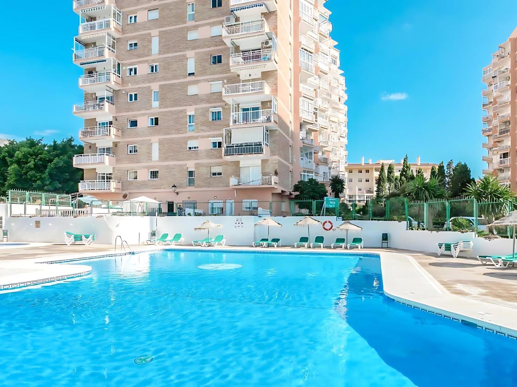 Bright & Cozy Apartment Acuario Beach&Pool Benalmádena Exterior photo